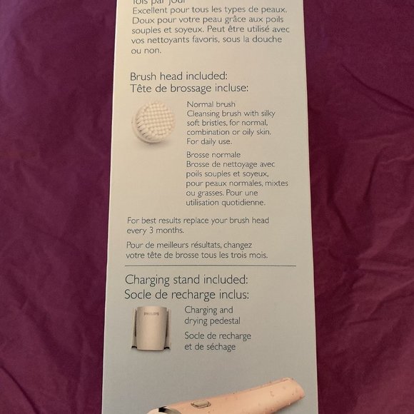 Philips PureRadiance Facial Cleansing System with Sonic Technology - Picture 2 of 5
